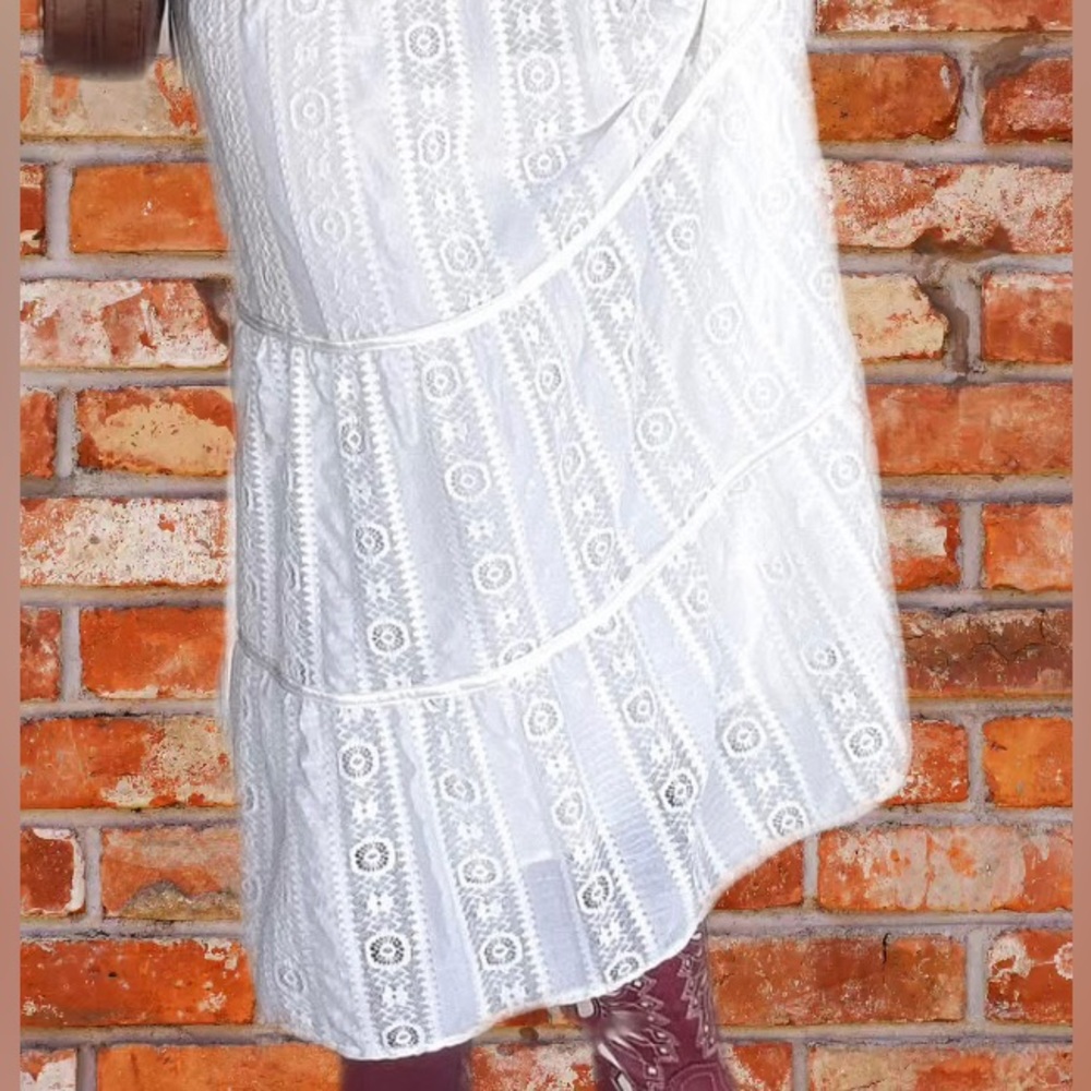 ❗️SOLD❗️Main Strip White Lace Lined Midi Skirt Elastic Waist Country Rodeo - Picture 5 of 15
